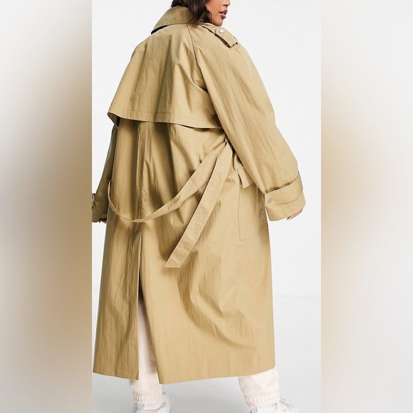 ASOS DESIGN Curve collared luxe trench coat in stone- Size 18 & 22 plus - Picture 4 of 4